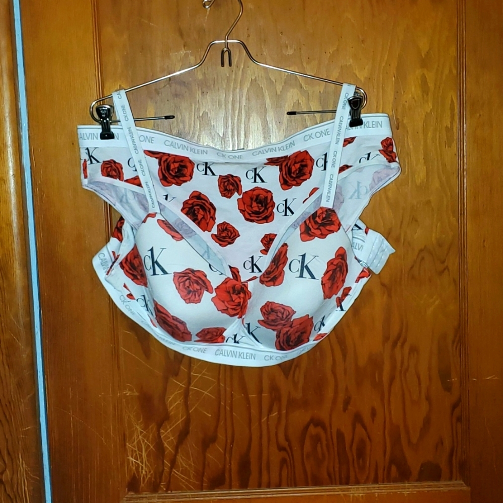 Calvin Klein Set